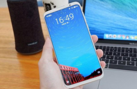 這屆iPhone真的不行了 現(xiàn)在還不如買個(gè)魅族16th劃算？