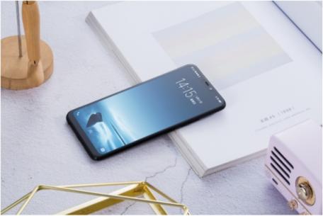 vivo Y81s圖賞：全新全面屏＋AI攝影，顏值與實力兼?zhèn)?/></p>              	<p style=