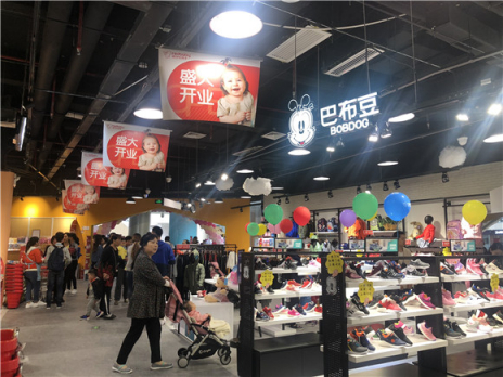 蘇寧紅孩子百店同慶 智慧母嬰構建全場景生態(tài)