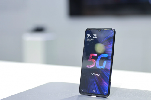 vivo S6將發(fā)布 這很可能是最適合年輕的一款5G新機(jī)