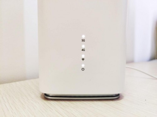 【集微拆評】OPPO 5G CPE T1評測：5G轉(zhuǎn)Wi-Fi，一張卡搞定多設(shè)備