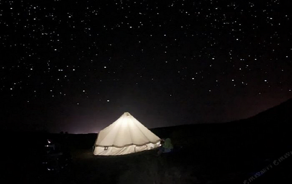 早看朝霞晚覽星空，這10家途家民宿藏在甘肅的美景中