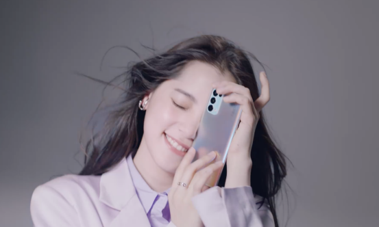 全明星陣容齊亮相 人像視頻手機(jī)OPPO Reno5閃光登場(chǎng)