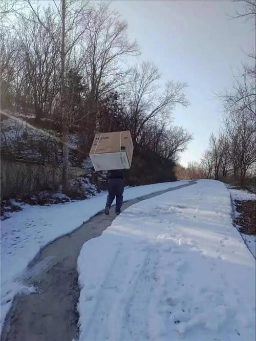 別人都在朋友圈曬雪景，海爾用戶卻曬服務(wù)溫暖