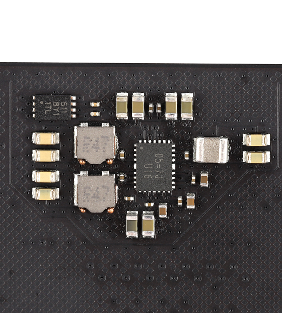 領(lǐng)跑先鋒，朗科自產(chǎn)DDR5內(nèi)存實物高清圖賞