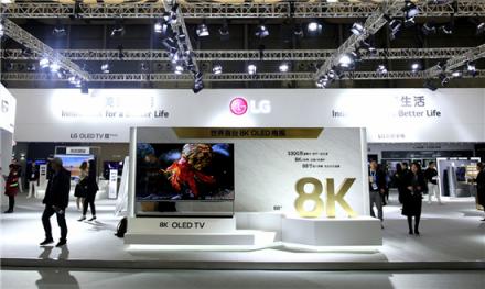 世界首臺8K OLED電視，LG Z9還原逼真世界