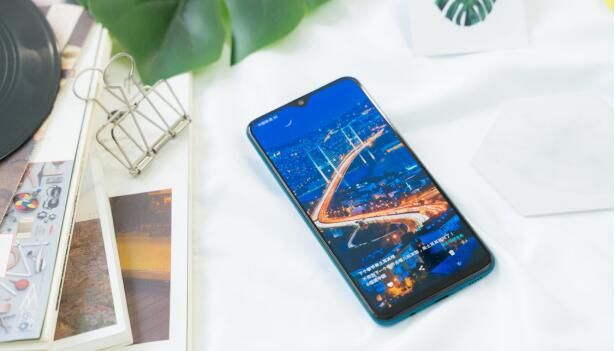 告別低電量恐懼癥 三星Galaxy A40s 助你暢玩無憂