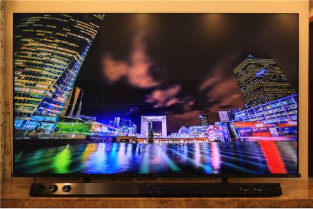 以色彩賦予真實(shí)感 TCL C10雙屏 QLED TV初體驗(yàn)