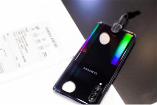 5G套餐公布后 三星Galaxy A90 5G教你手機(jī)如何選