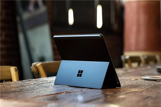 微軟 Surface Pro X 評測：一臺會令你心碎的電腦