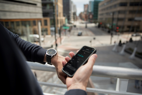 Garmin佳明易耐時Epix時尚運動腕表成就生活良伴