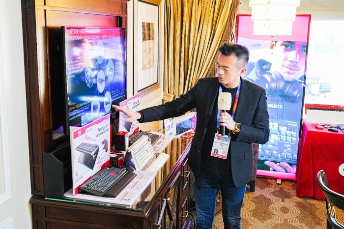 CES 2025揭幕！CHERRY開啟客制化AI外設(shè)新紀(jì)元