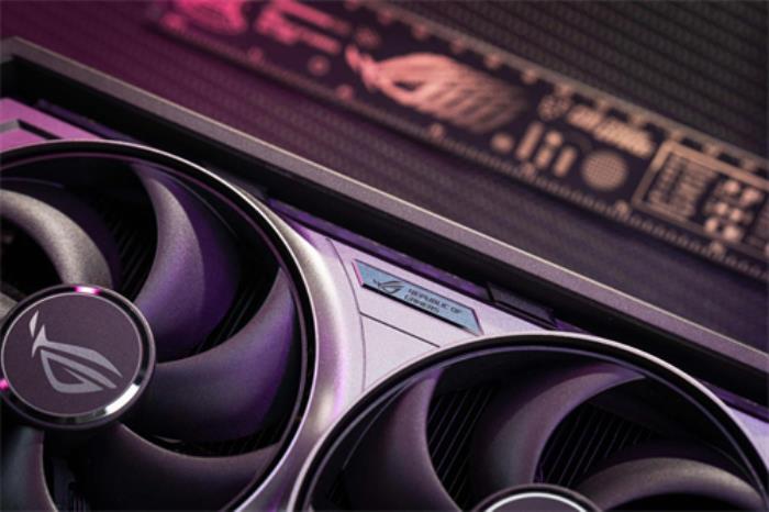 新晉卡皇 ROG ASTRAL RTX5090D夜神顯卡登場！